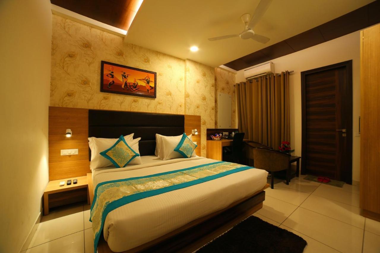 Hotel Grand Regency By Jmd Group Near Delhi Igi Airport نيودلهي المظهر الخارجي الصورة